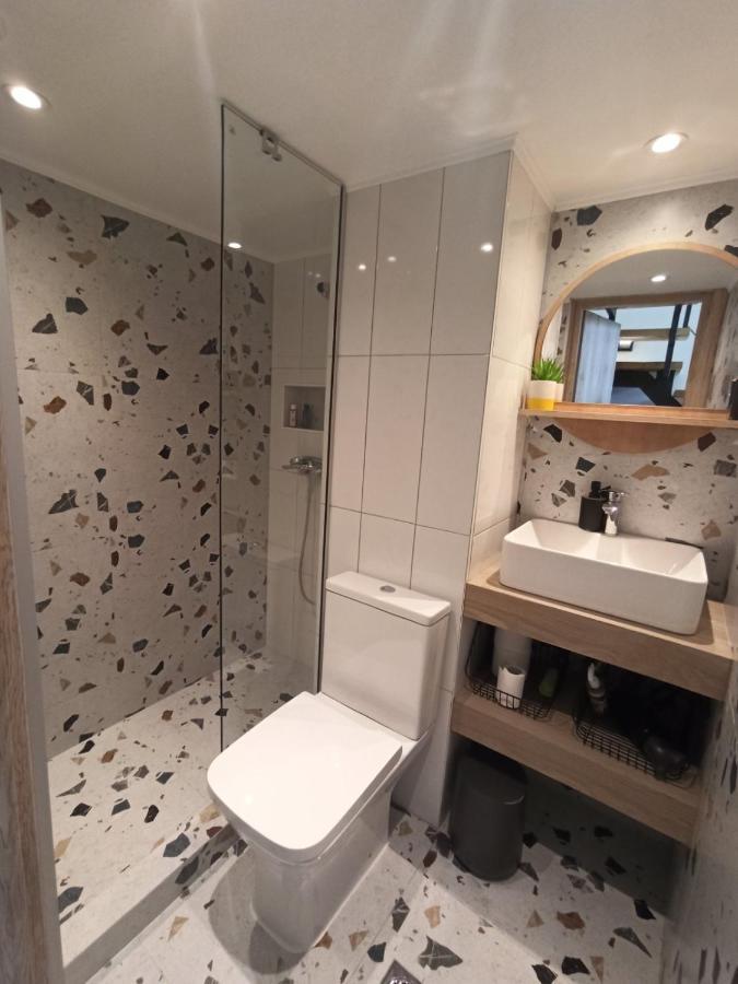 City Center Loft With Private Parking Кавала Экстерьер фото