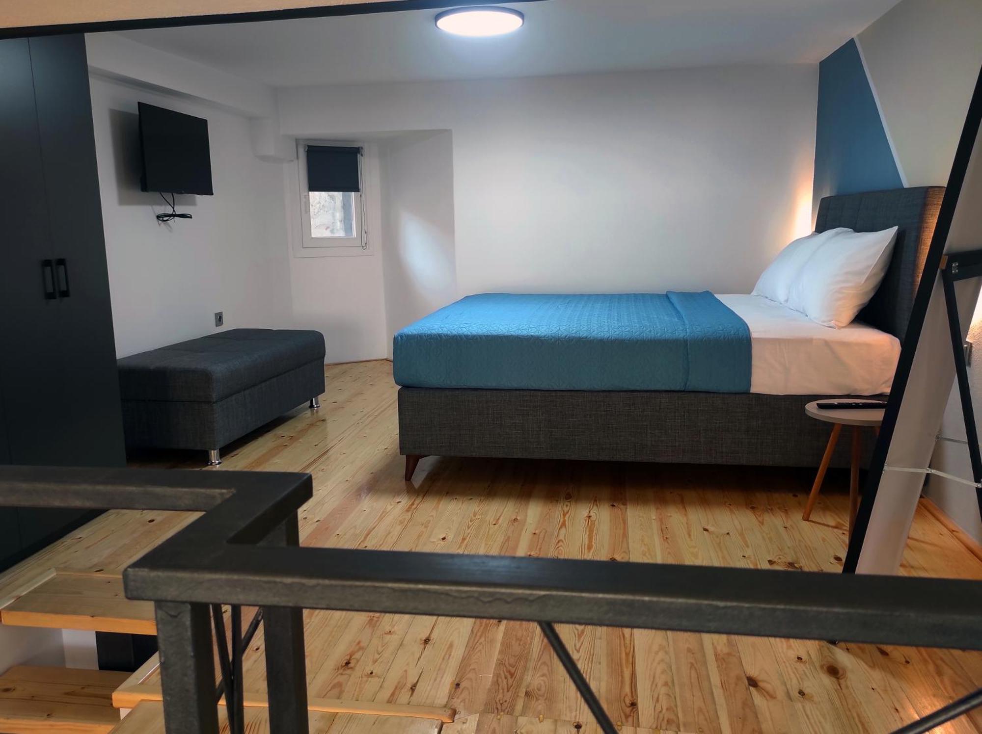 City Center Loft With Private Parking Кавала Экстерьер фото