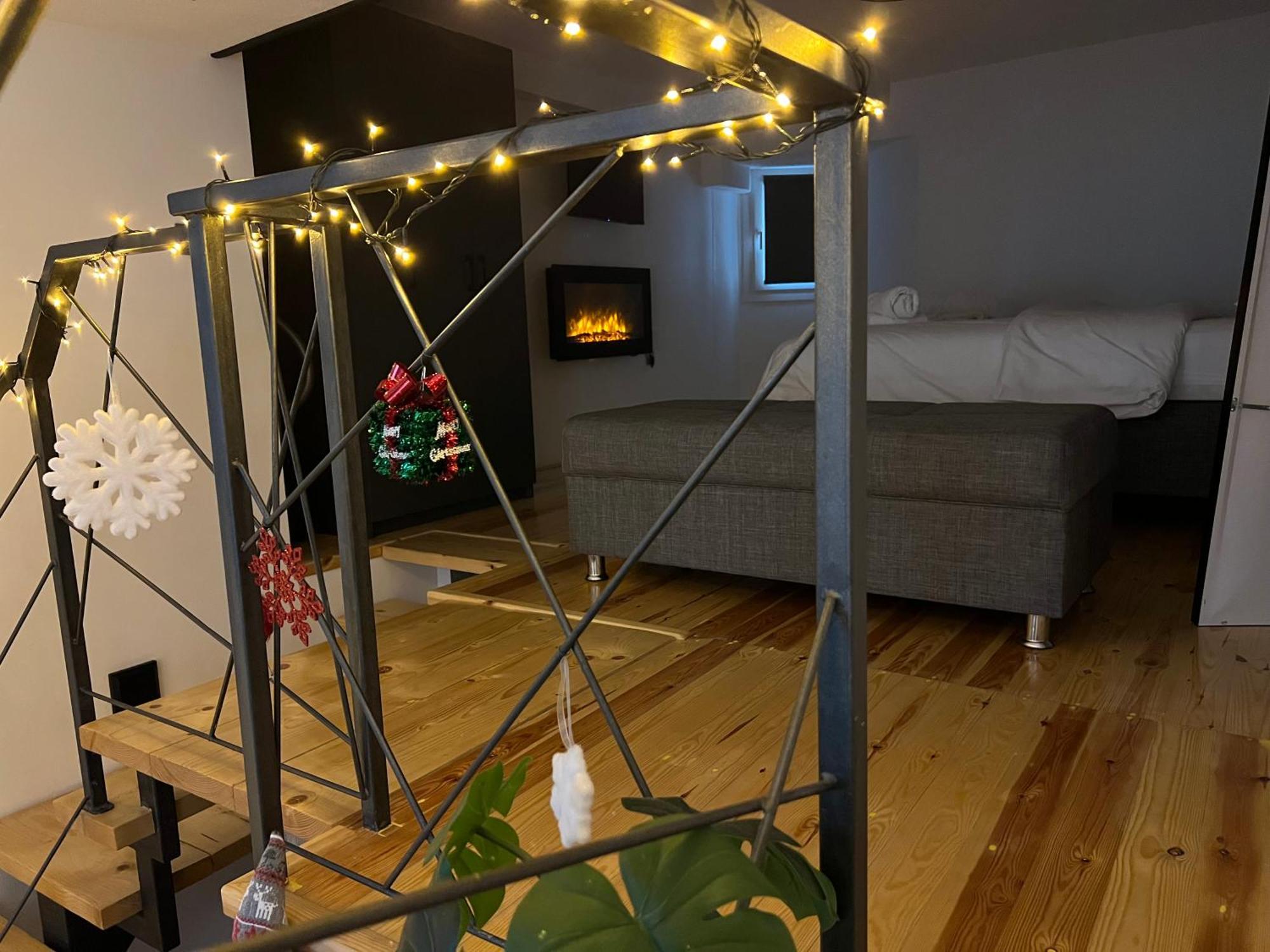 City Center Loft With Private Parking Кавала Экстерьер фото
